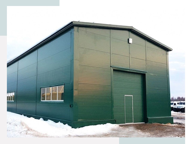 Двускатные ангары в Ялте